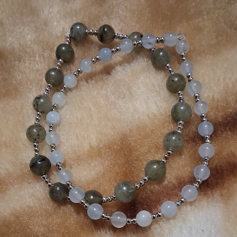 Beaded Labradorite and Moonstone Stretch Bracelet Set